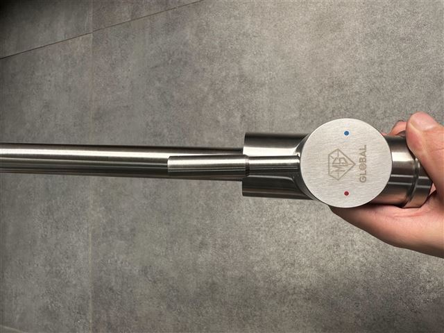 Vòi nước cao cấp SUS304 xước mờ 2 đường nóng lạnh, vòi xoay 360 độ dạng chữ L: MS-L1023